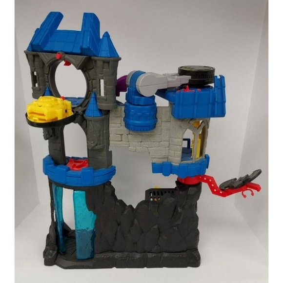 Imaginext DC Super Friends Batman's Bat Cave 2017 by Fisher Price KT102 - Picture 1 of 5